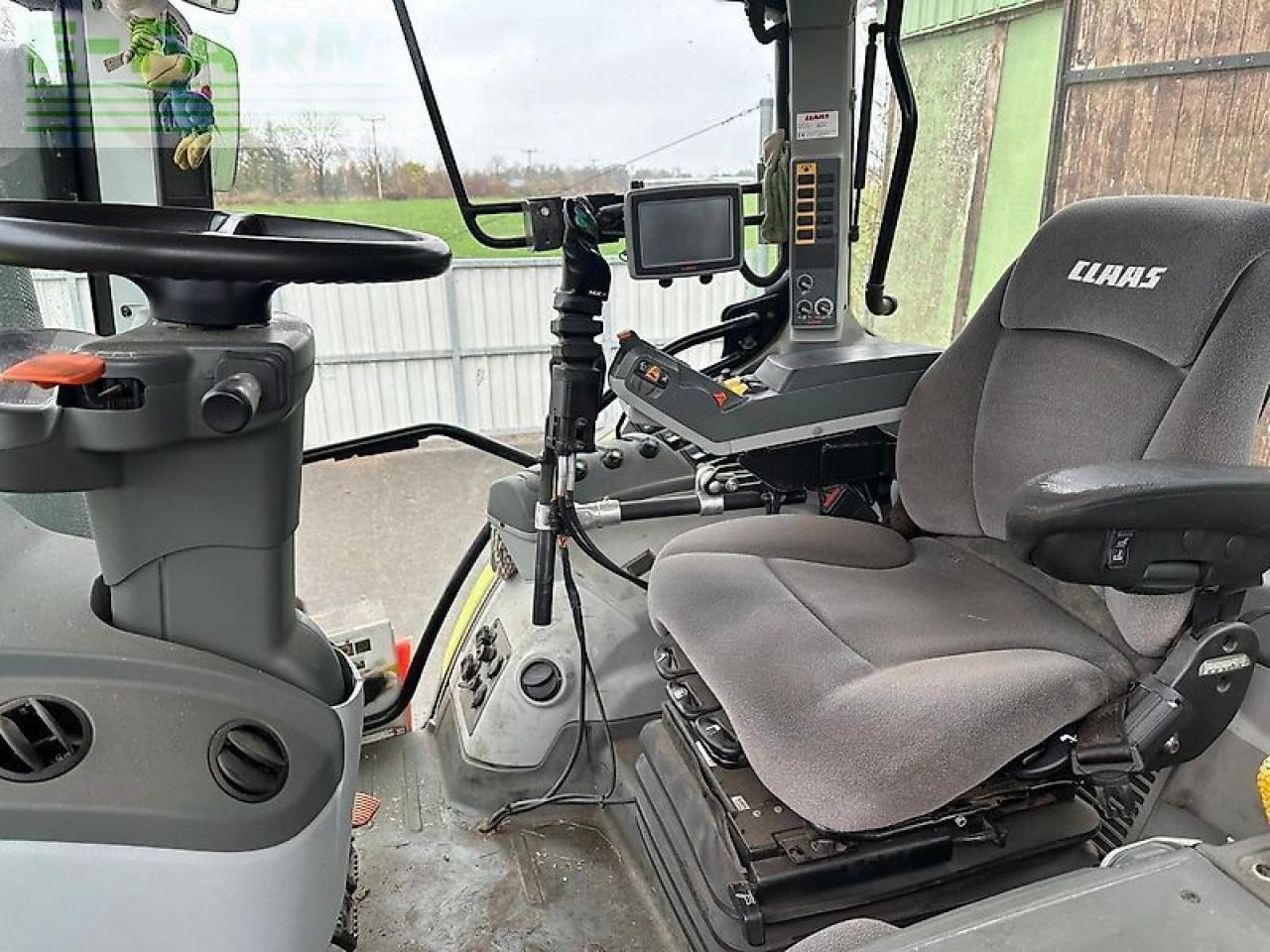 CLAAS arion 620 - Tracteur agricole: photos 5 CLAAS arion 620 - Tracteur agricole: photos 5