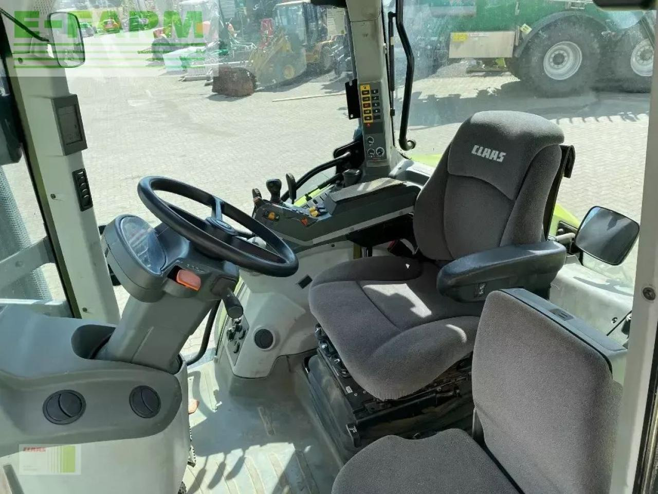 CLAAS arion 650 cis CIS - Tracteur agricole: photos 3 CLAAS arion 650 cis CIS - Tracteur agricole: photos 3