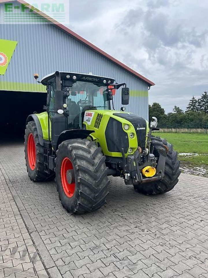 CLAAS arion 660 c-matic cebis CMATIC CEBIS - Tracteur agricole: photos 3 CLAAS arion 660 c-matic cebis CMATIC CEBIS - Tracteur agricole: photos 3