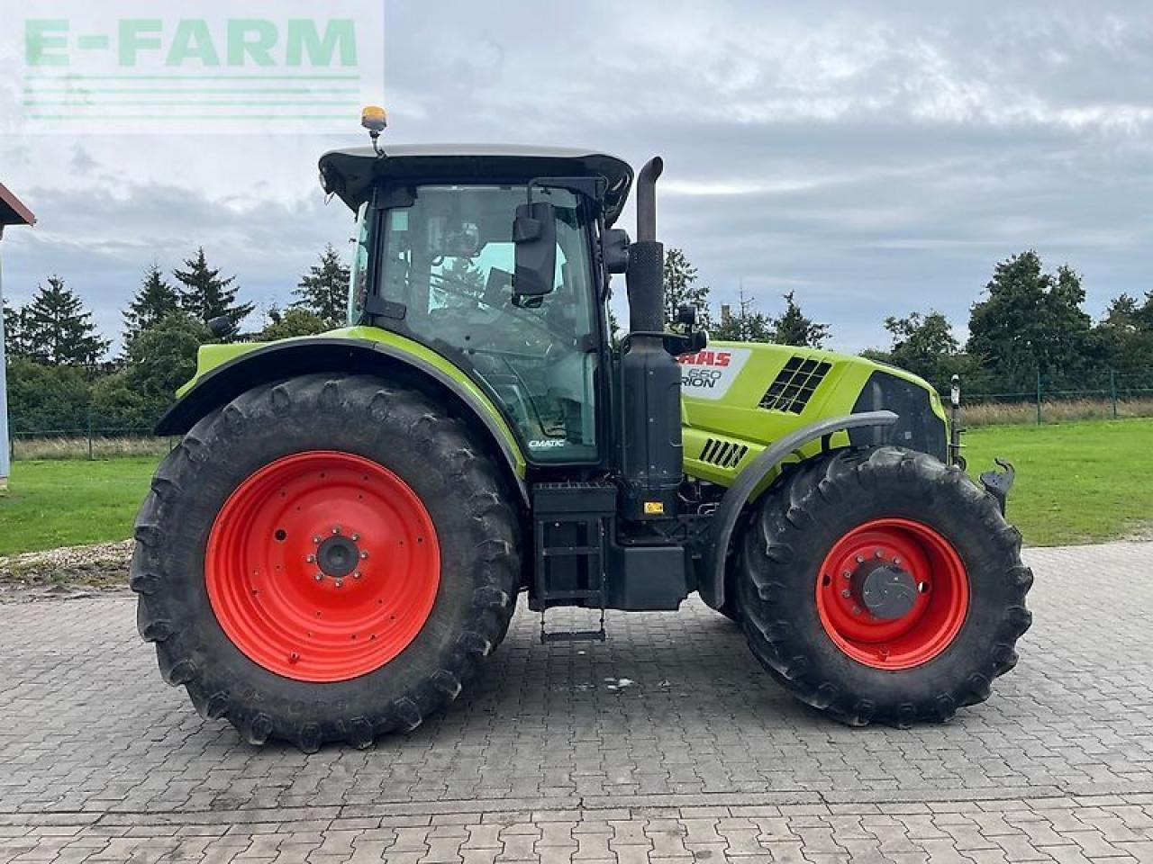 CLAAS arion 660 c-matic cebis CMATIC CEBIS - Tracteur agricole: photos 4 CLAAS arion 660 c-matic cebis CMATIC CEBIS - Tracteur agricole: photos 4