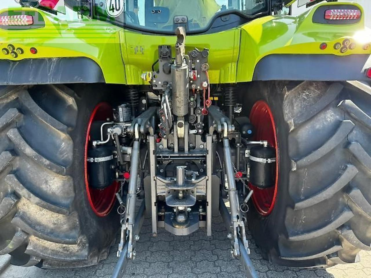 CLAAS arion 660 cmatic cebis CMATIC CEBIS - Tracteur agricole: photos 5 CLAAS arion 660 cmatic cebis CMATIC CEBIS - Tracteur agricole: photos 5