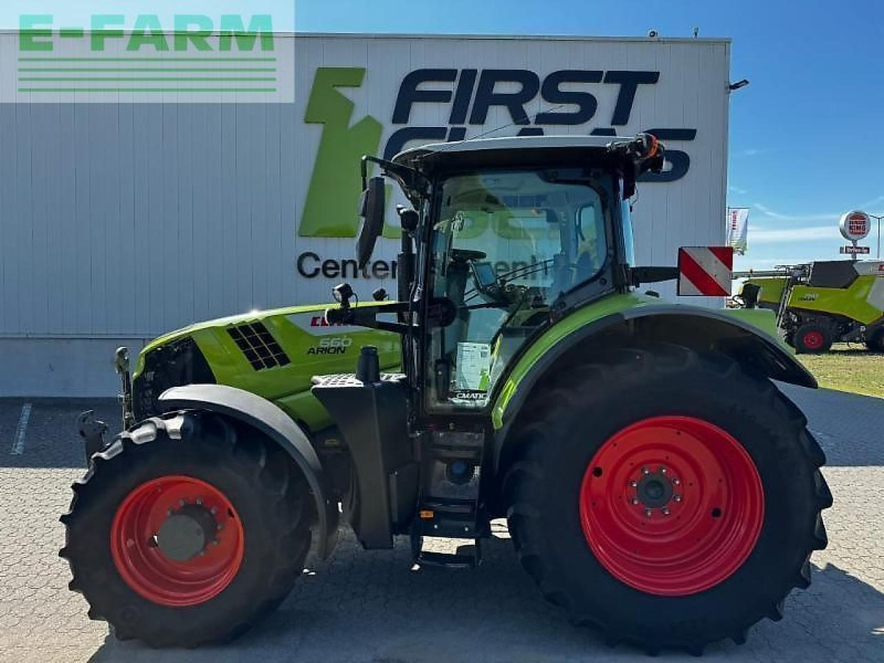 CLAAS arion 660 cmatic cebis CMATIC CEBIS - Tracteur agricole: photos 2 CLAAS arion 660 cmatic cebis CMATIC CEBIS - Tracteur agricole: photos 2
