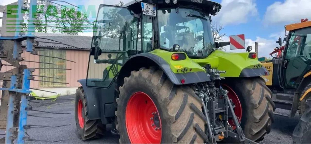 CLAAS arion 660 cmatic cis+ CMATIC CIS+ - Tracteur agricole: photos 3 CLAAS arion 660 cmatic cis+ CMATIC CIS+ - Tracteur agricole: photos 3