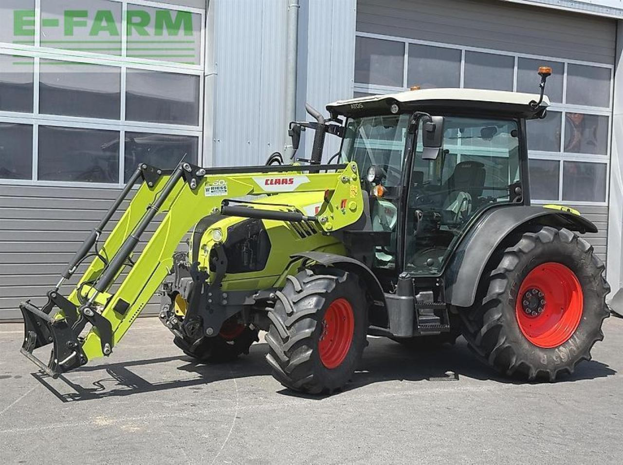 CLAAS atos 220 c + fl 60e sauter fhz - Tracteur agricole: photos 1 CLAAS atos 220 c + fl 60e sauter fhz - Tracteur agricole: photos 1