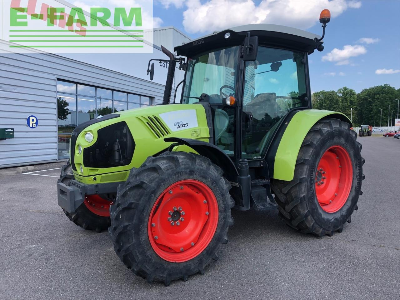 CLAAS atos 330 (a79/300) - Tracteur agricole: photos 1 CLAAS atos 330 (a79/300) - Tracteur agricole: photos 1