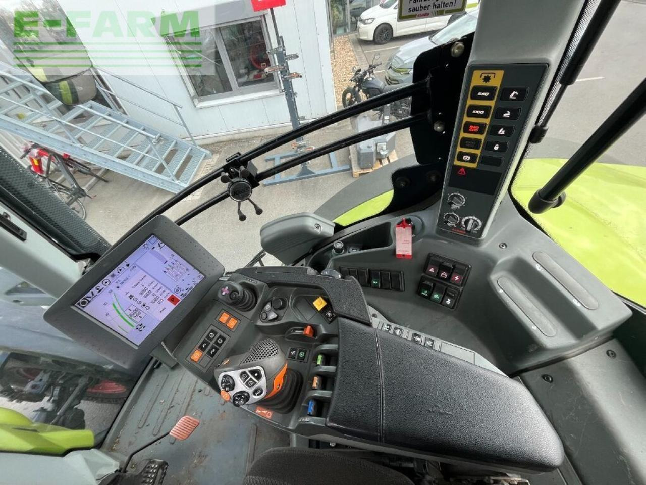 Tracteur agricole CLAAS axion 830 cmatic cebis, fkh CMATIC CEBIS: photos 12 Tracteur agricole CLAAS axion 830 cmatic cebis, fkh CMATIC CEBIS: photos 12
