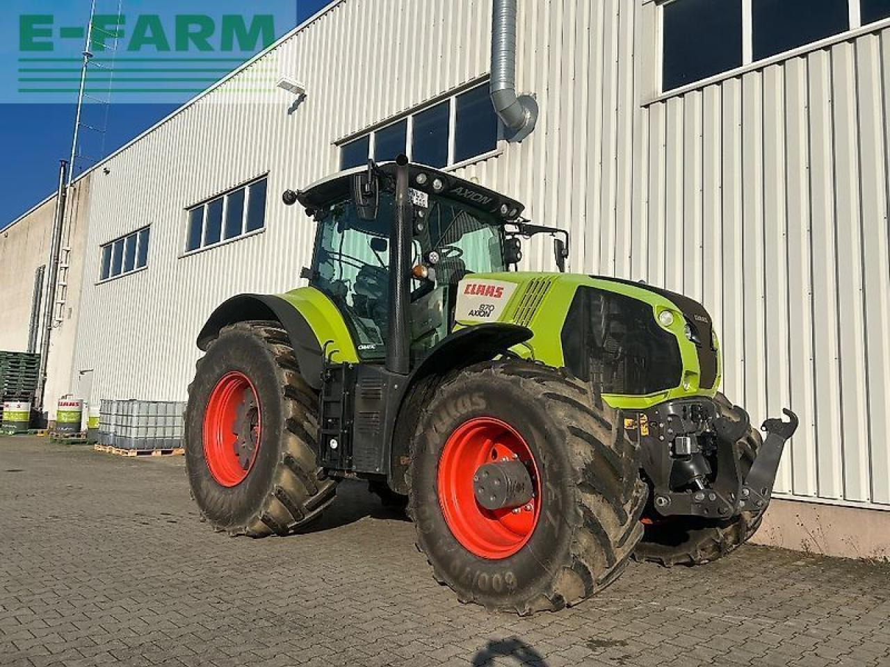 CLAAS axion 870 - Tracteur agricole: photos 2 CLAAS axion 870 - Tracteur agricole: photos 2