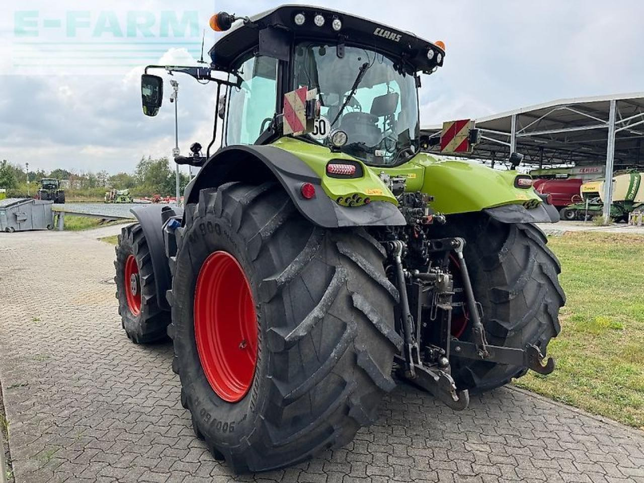 CLAAS axion 870 - Tracteur agricole: photos 5 CLAAS axion 870 - Tracteur agricole: photos 5