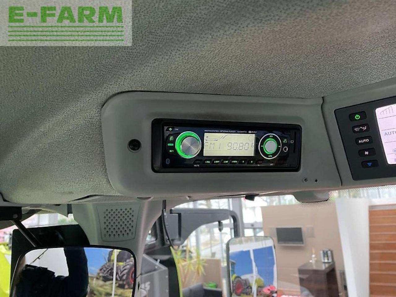 Tracteur agricole CLAAS axion 870 c-matic CMATIC: photos 8