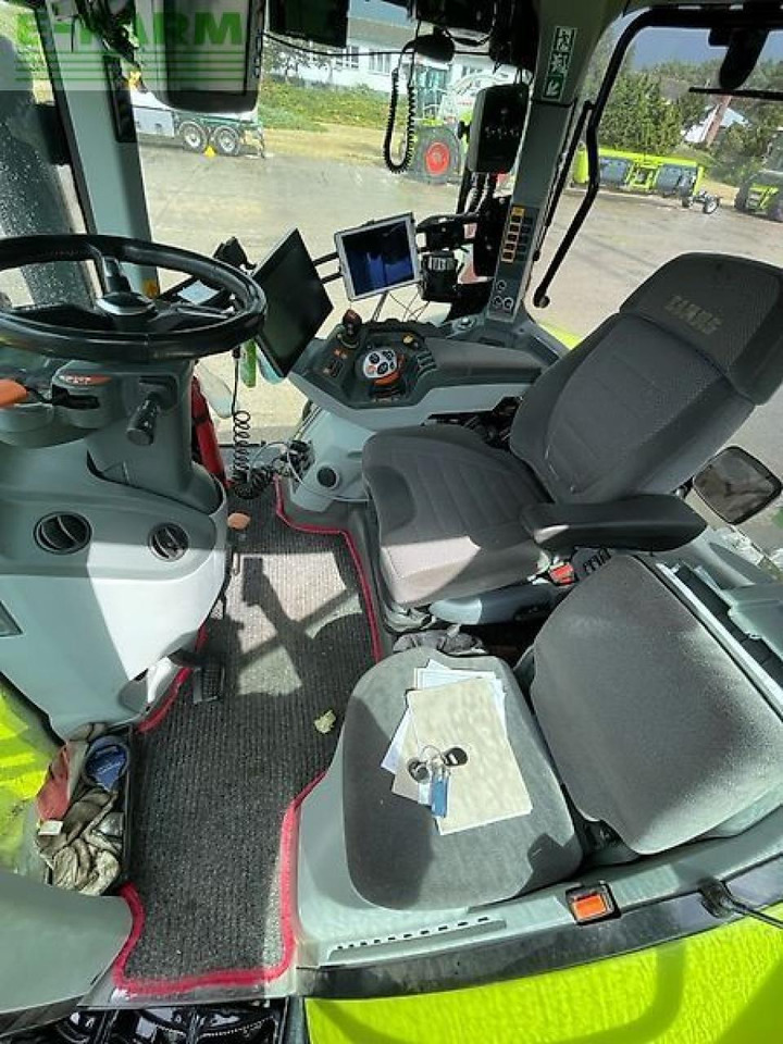 CLAAS axion 870 - Tracteur agricole: photos 5 CLAAS axion 870 - Tracteur agricole: photos 5