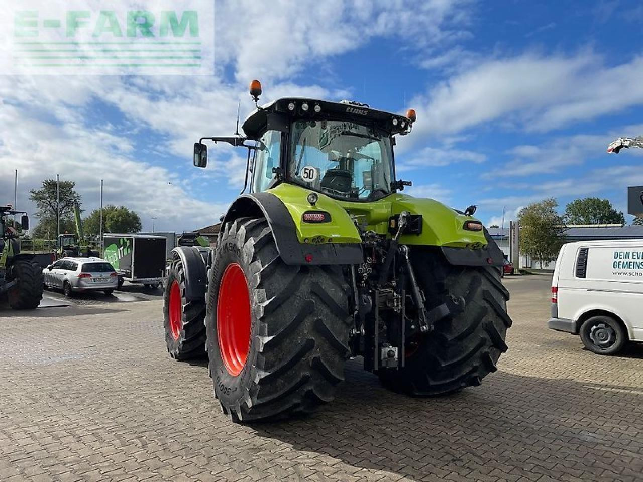 CLAAS axion 920 cmatic - Tracteur agricole: photos 3 CLAAS axion 920 cmatic - Tracteur agricole: photos 3