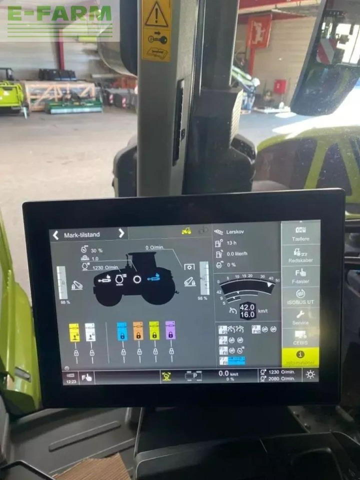 CLAAS axion 940 cmatic - Tracteur agricole: photos 2 CLAAS axion 940 cmatic - Tracteur agricole: photos 2