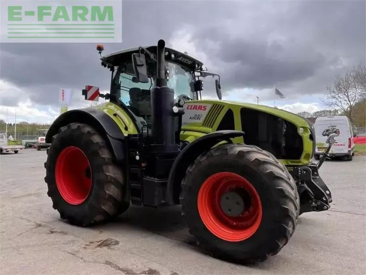 CLAAS axion 940 cmatic cebis CMATIC CEBIS - Tracteur agricole: photos 3 CLAAS axion 940 cmatic cebis CMATIC CEBIS - Tracteur agricole: photos 3