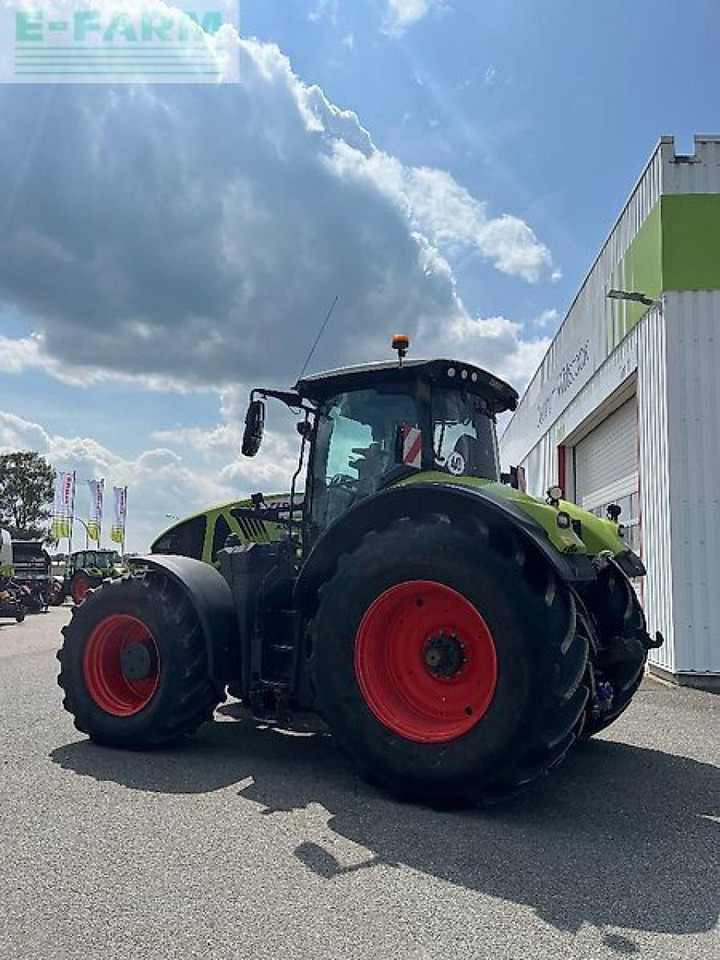 CLAAS axion 950 - Tracteur agricole: photos 4 CLAAS axion 950 - Tracteur agricole: photos 4