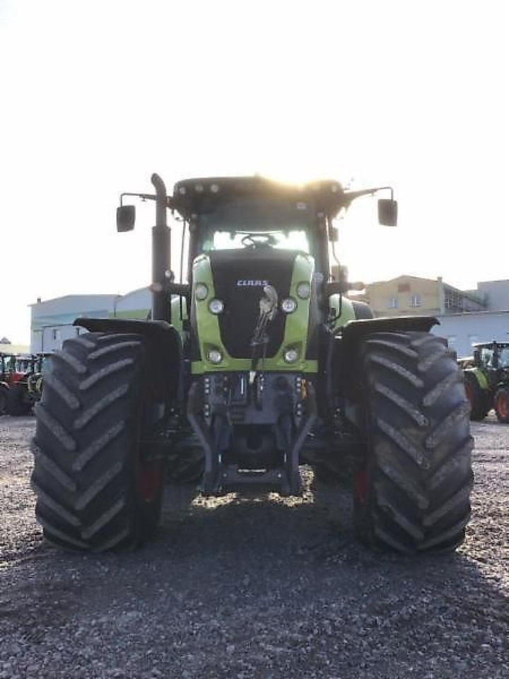 CLAAS axion 950 cmatic - Tracteur agricole: photos 2 CLAAS axion 950 cmatic - Tracteur agricole: photos 2