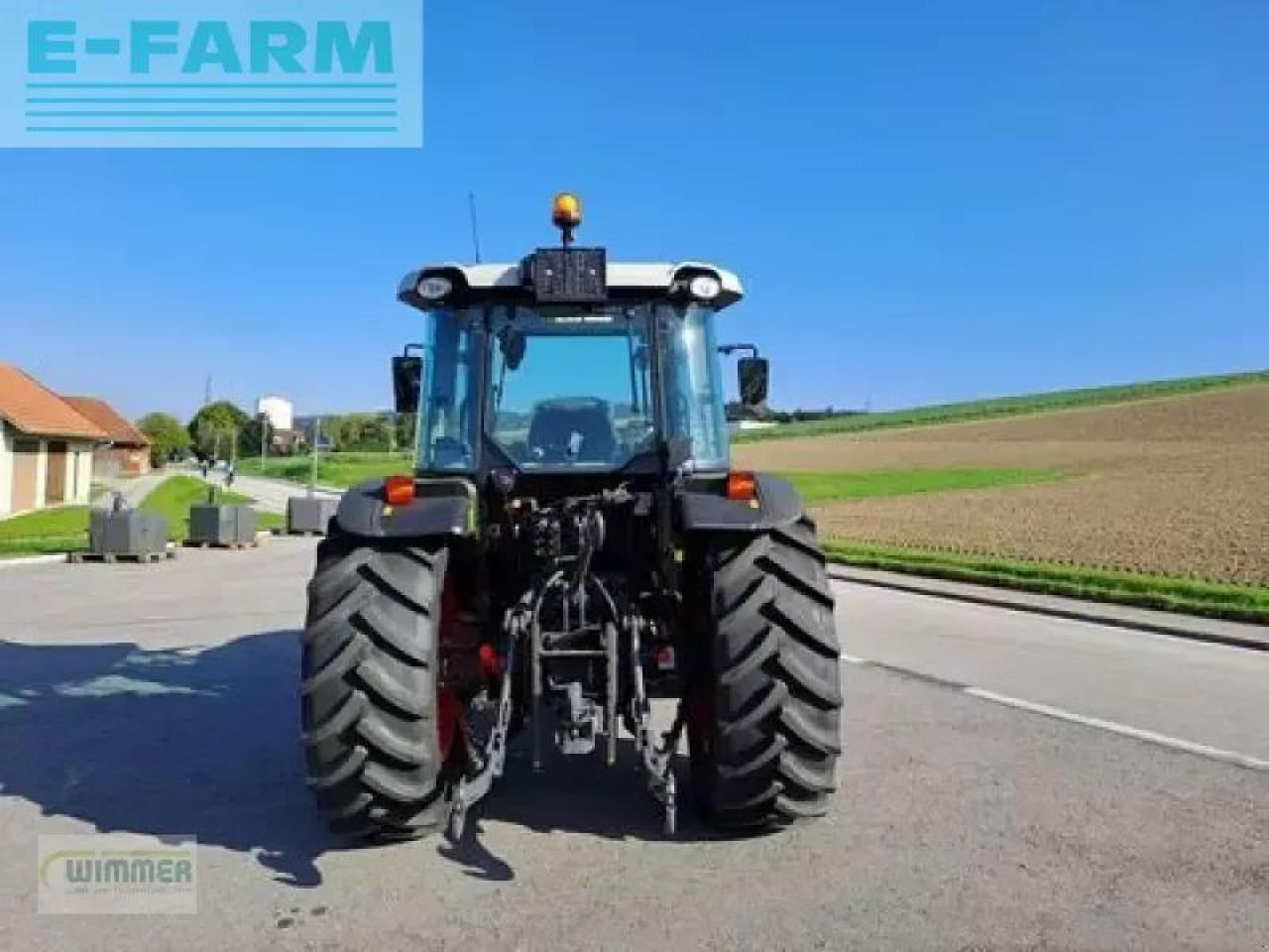 CLAAS axos 240 - Tracteur agricole: photos 5 CLAAS axos 240 - Tracteur agricole: photos 5