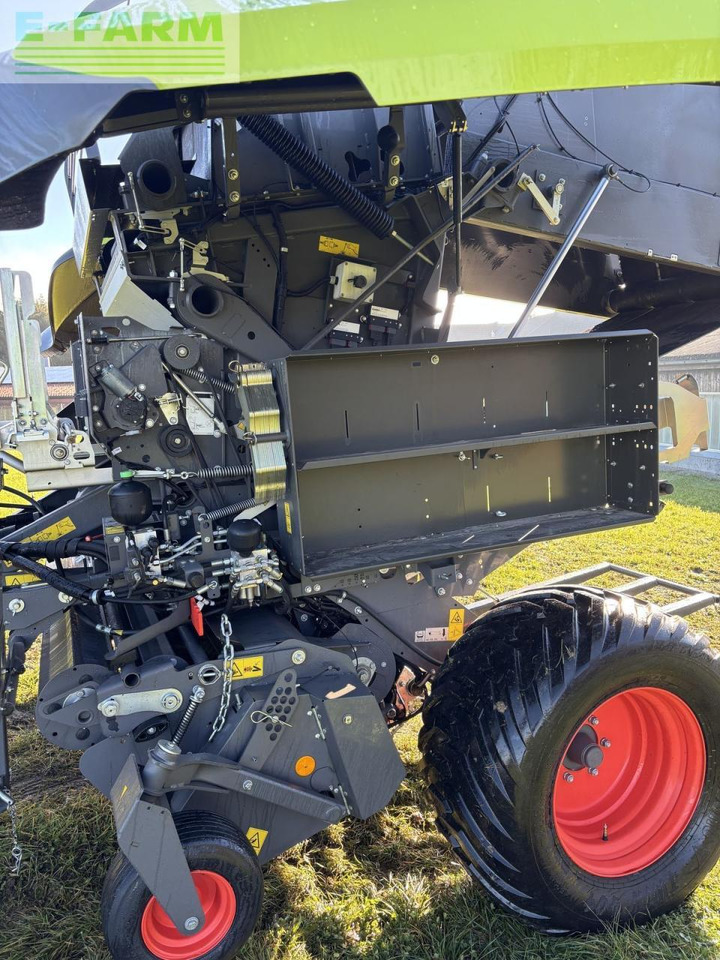 Presse à balles cubiques CLAAS claas variant 585 rc: photos 19 Presse à balles cubiques CLAAS claas variant 585 rc: photos 19