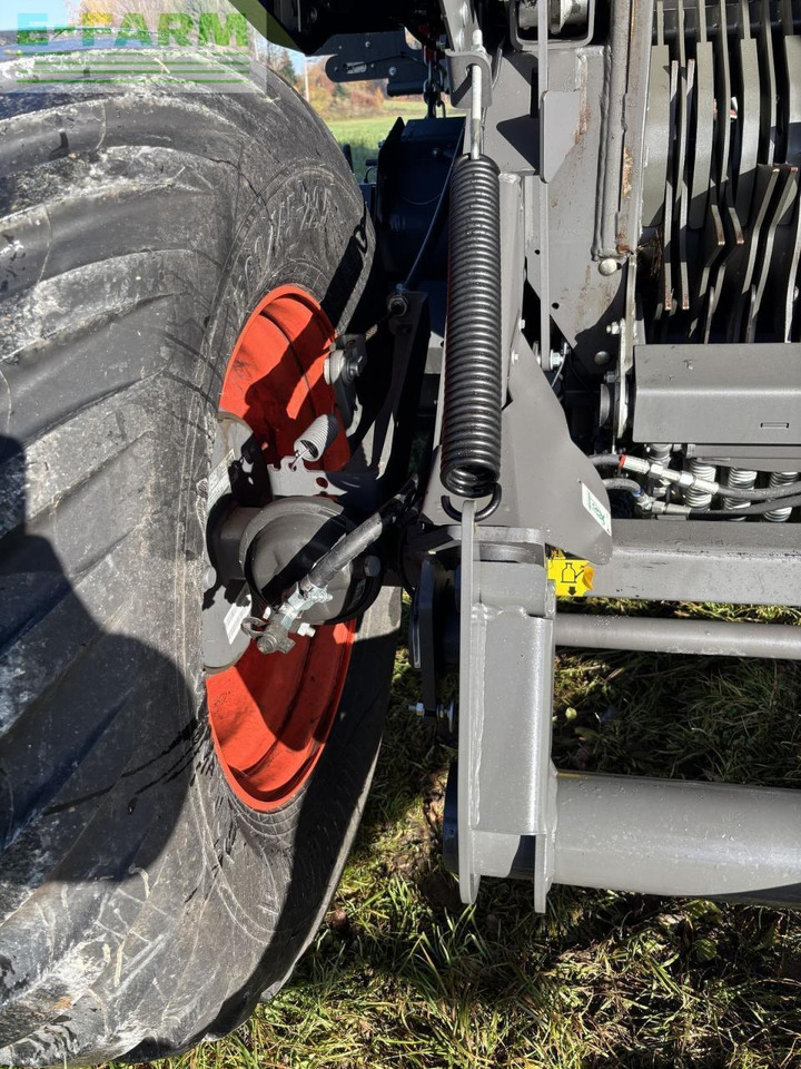 Presse à balles cubiques CLAAS claas variant 585 rc: photos 9 Presse à balles cubiques CLAAS claas variant 585 rc: photos 9