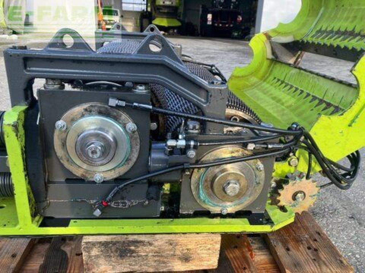 Ensileuse CLAAS cracker: photos 16