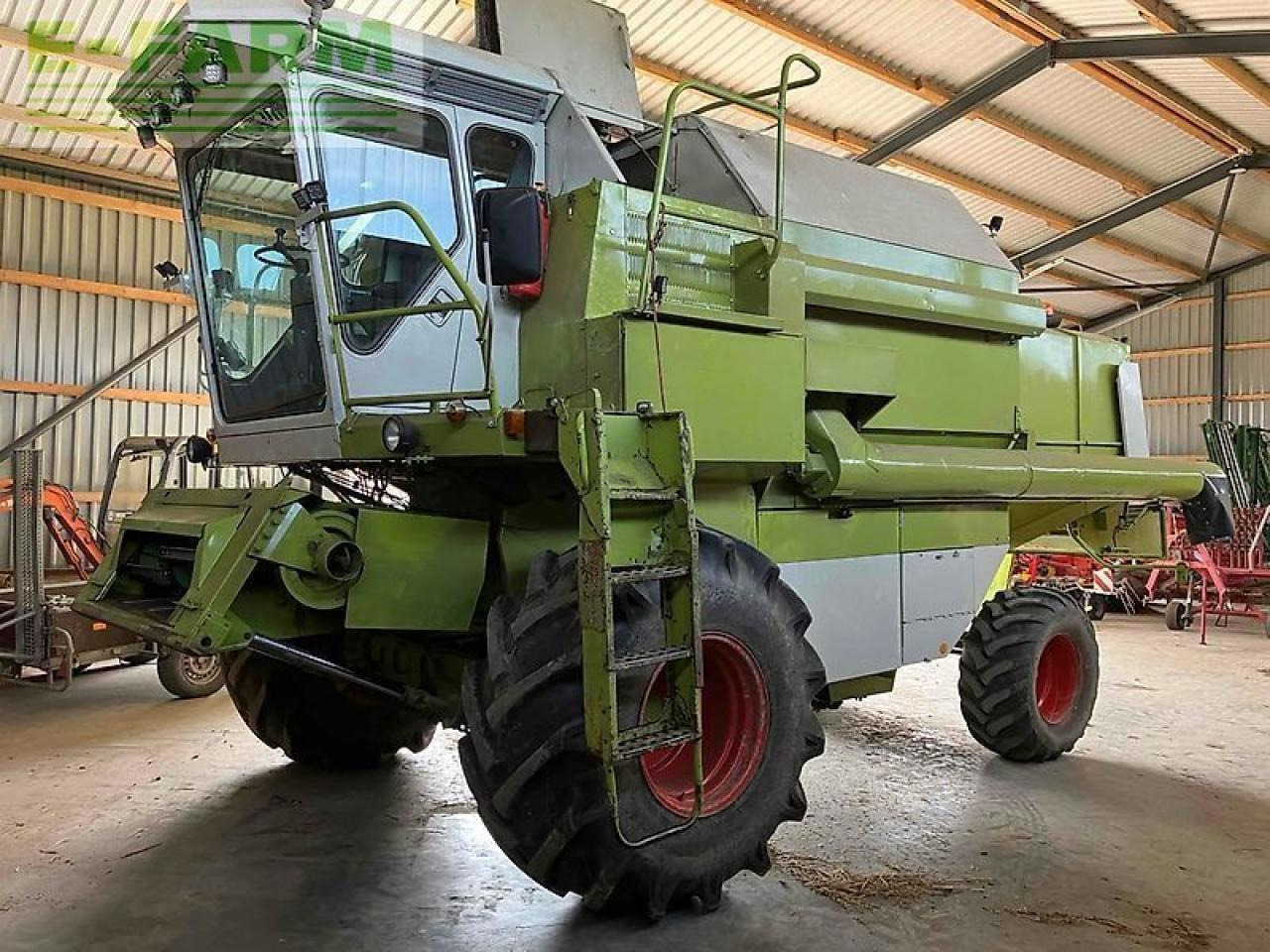 CLAAS dominator 96 - Moissonneuse-batteuse: photos 2 CLAAS dominator 96 - Moissonneuse-batteuse: photos 2