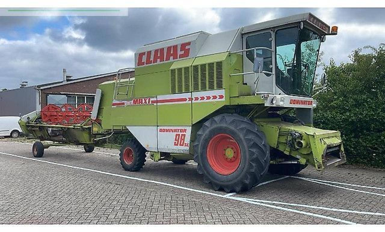 CLAAS dominator 98 sl maxi - Moissonneuse-batteuse: photos 1 CLAAS dominator 98 sl maxi - Moissonneuse-batteuse: photos 1