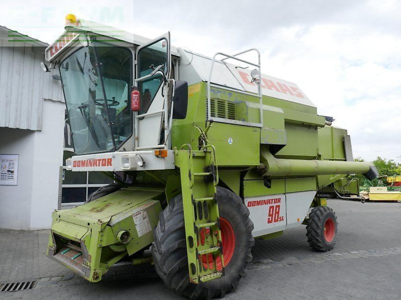 CLAAS dominator 98 sl - sofort verfügbar! - Moissonneuse-batteuse: photos 1 CLAAS dominator 98 sl - sofort verfügbar! - Moissonneuse-batteuse: photos 1