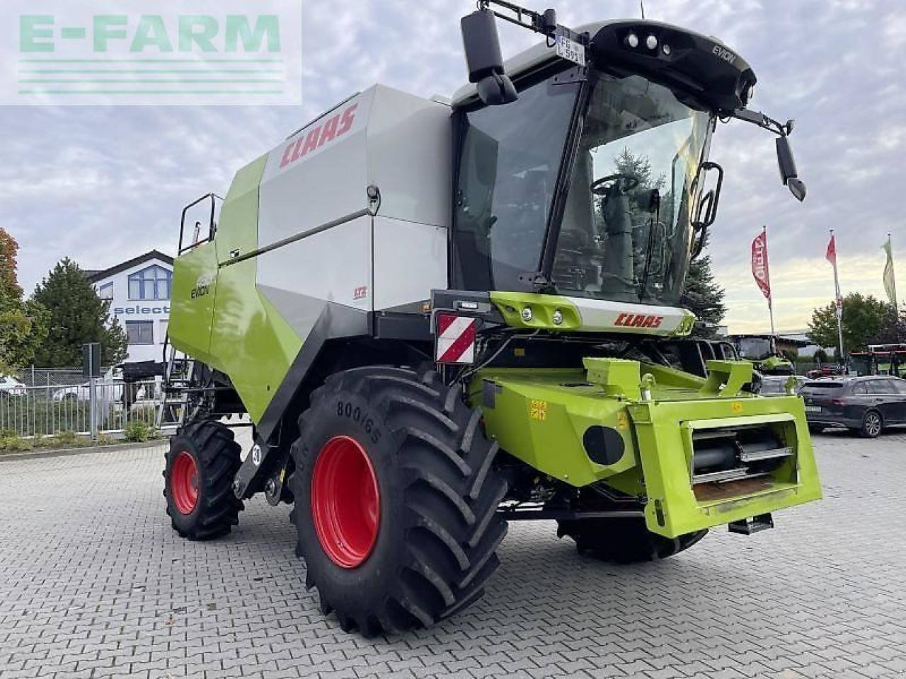 CLAAS evion 450 classic - Moissonneuse-batteuse: photos 1 CLAAS evion 450 classic - Moissonneuse-batteuse: photos 1