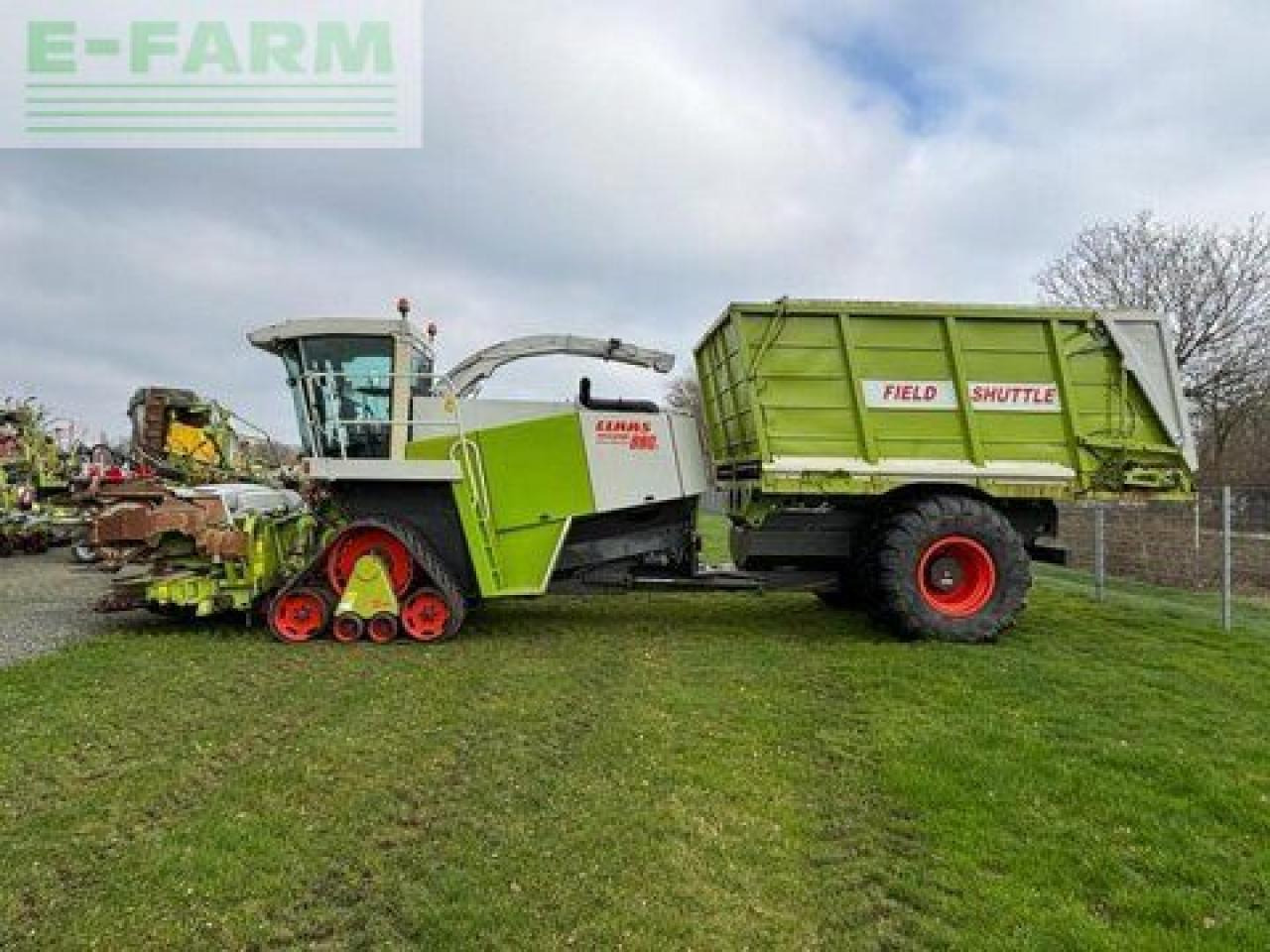 CLAAS jaguar 880 field shuttle, orbis 450 ts, raupe - Ensileuse: photos 2 CLAAS jaguar 880 field shuttle, orbis 450 ts, raupe - Ensileuse: photos 2