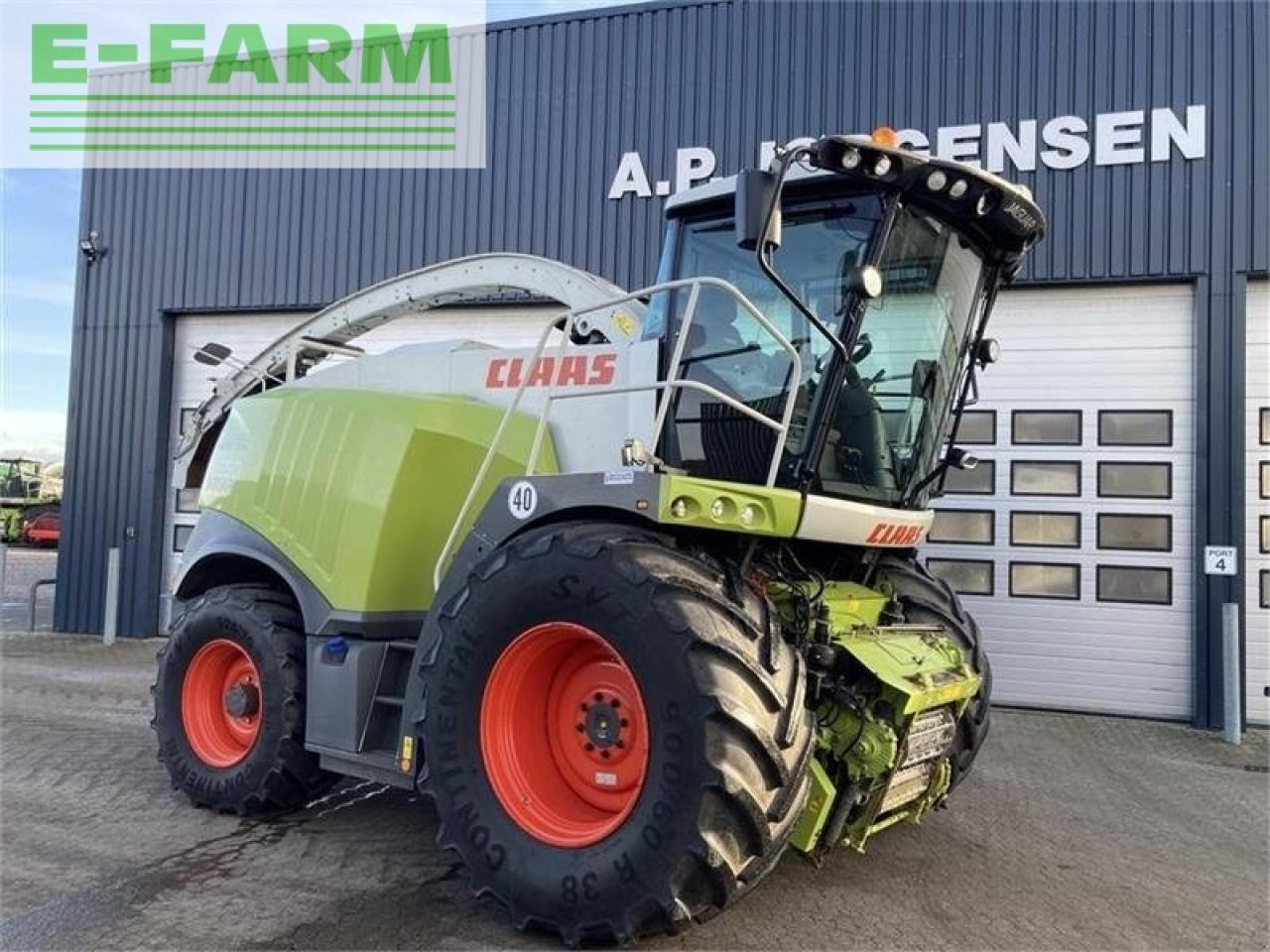 CLAAS jaguar 950 - Accessoire aux ensileuses: photos 1 CLAAS jaguar 950 - Accessoire aux ensileuses: photos 1