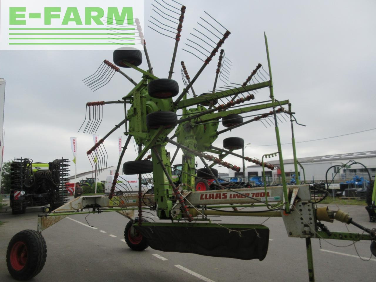 CLAAS l 780 l - Faneuse: photos 4 CLAAS l 780 l - Faneuse: photos 4
