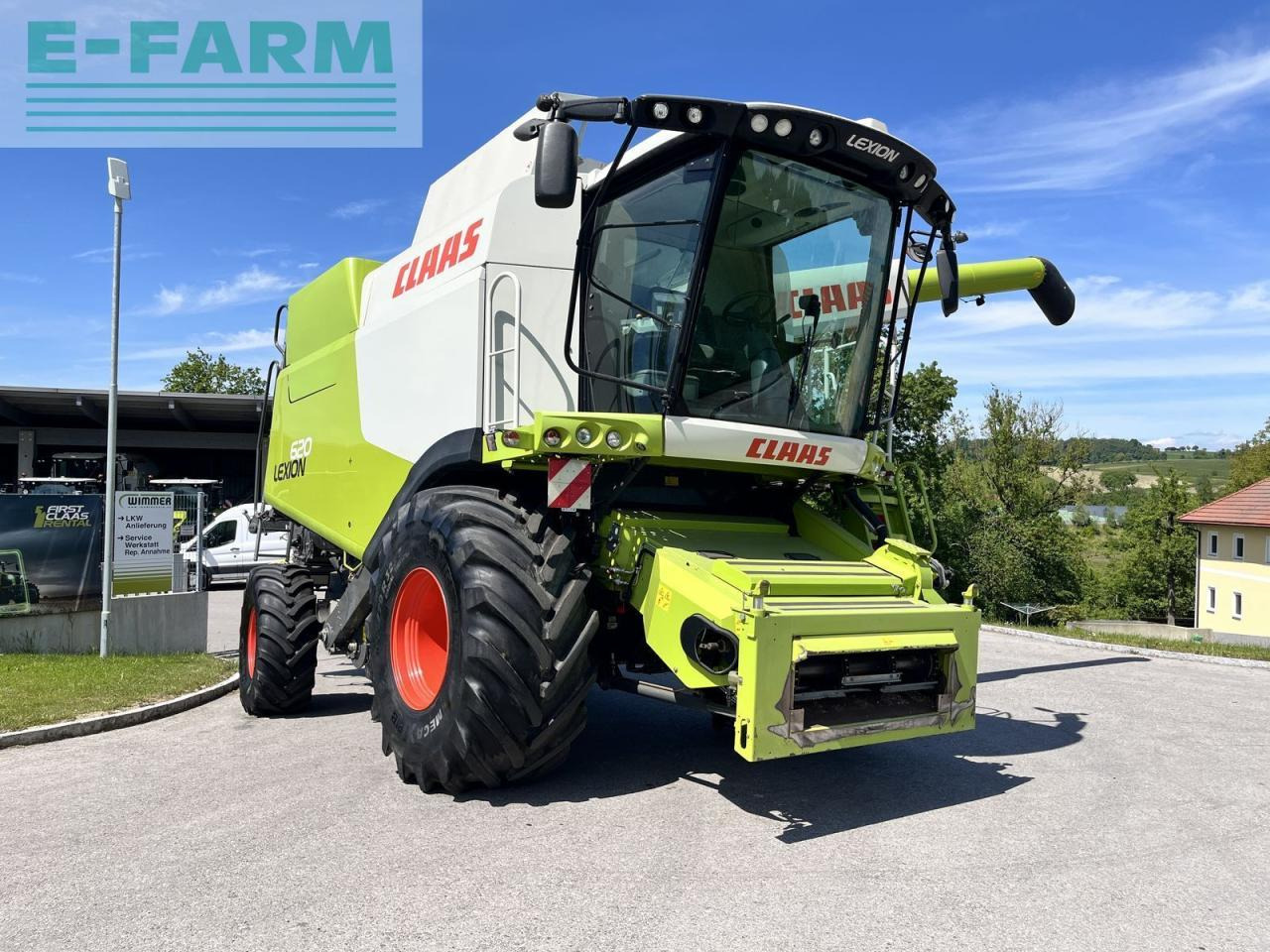 CLAAS lexion 620 - Moissonneuse-batteuse: photos 1 CLAAS lexion 620 - Moissonneuse-batteuse: photos 1