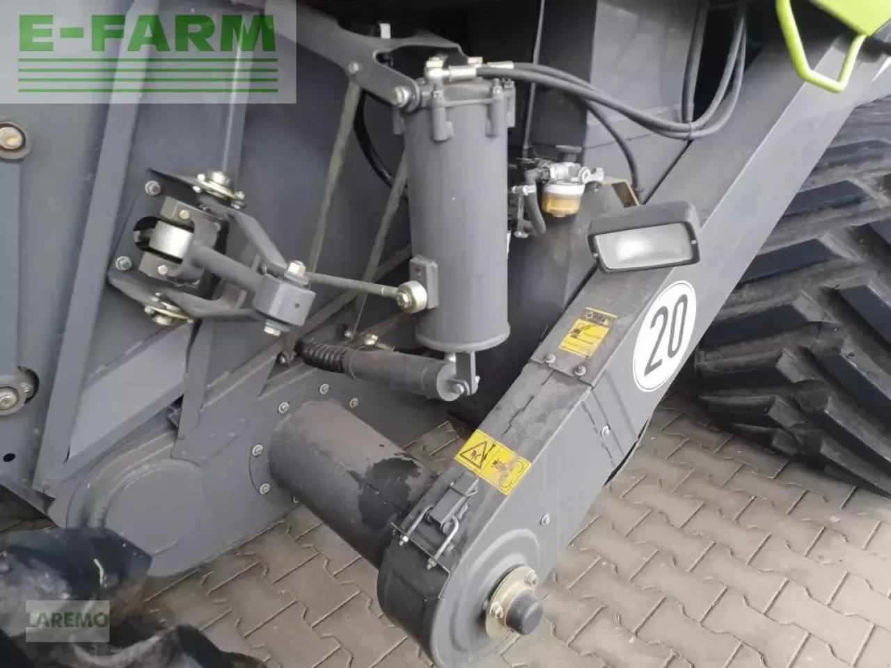 CLAAS lexion 770 terratrac v 930 - Moissonneuse-batteuse: photos 5 CLAAS lexion 770 terratrac v 930 - Moissonneuse-batteuse: photos 5