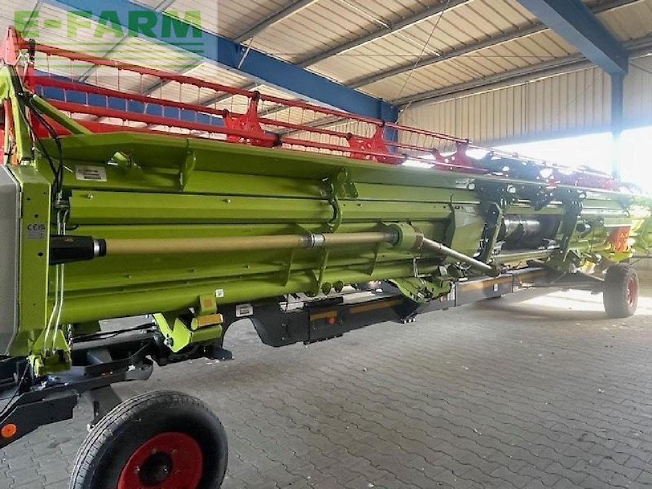 Moissonneuse-batteuse CLAAS lexion 7700: photos 9