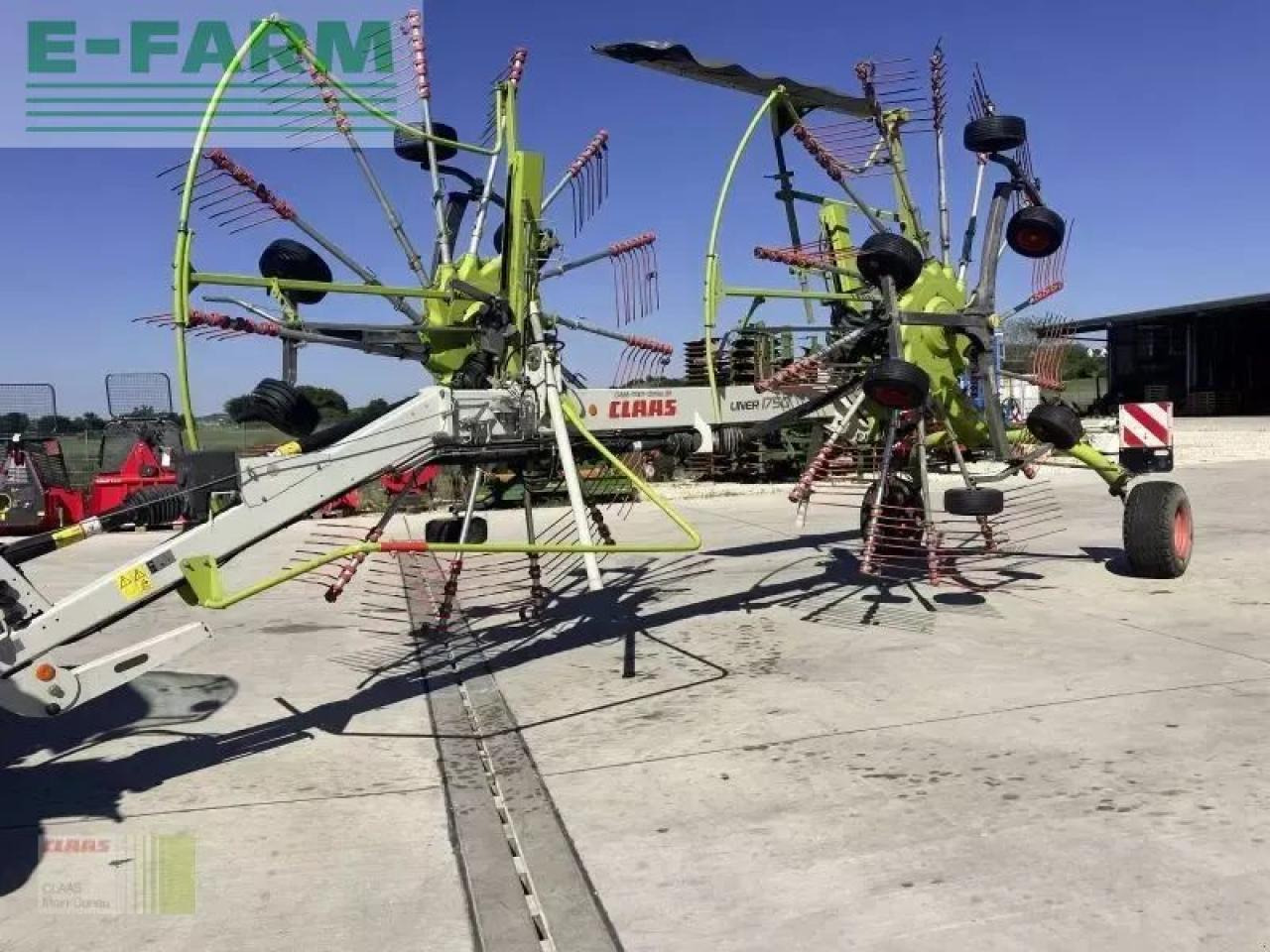 CLAAS liner 1750 - Faneuse: photos 3 CLAAS liner 1750 - Faneuse: photos 3