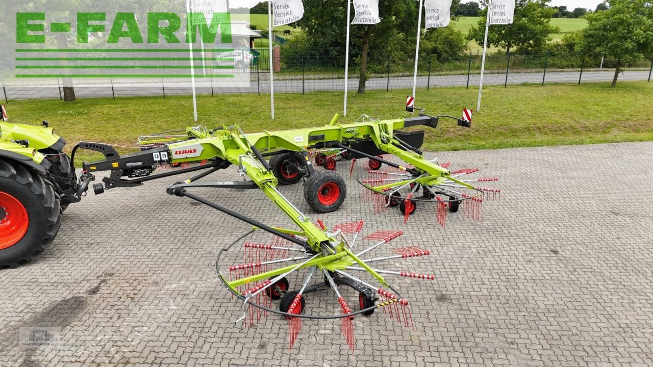 CLAAS liner 4700 trend - Faneuse: photos 1 CLAAS liner 4700 trend - Faneuse: photos 1