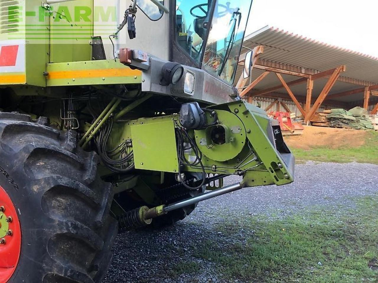 CLAAS mega 208 - Moissonneuse-batteuse: photos 5 CLAAS mega 208 - Moissonneuse-batteuse: photos 5