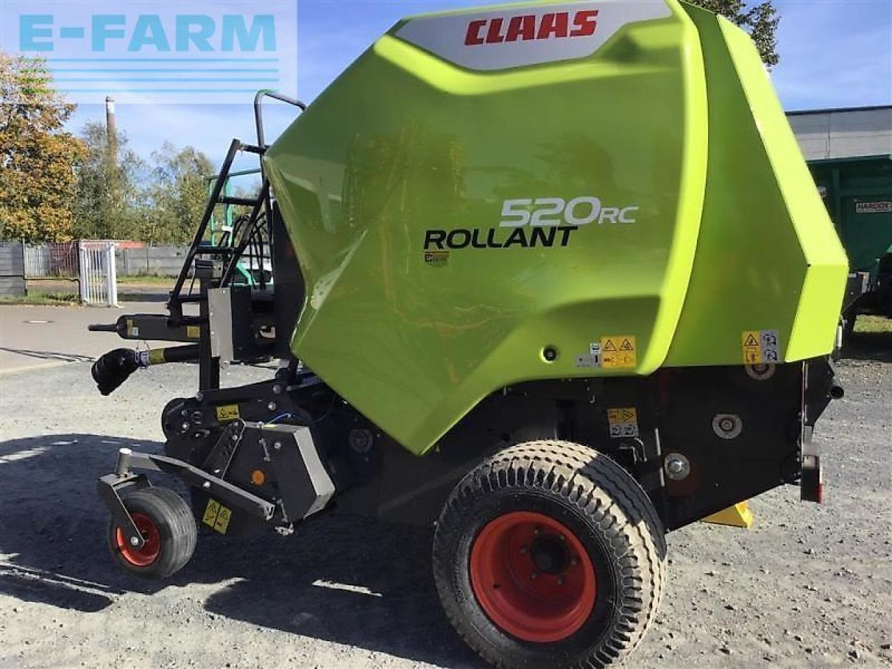 CLAAS presse rollant 520 rc - Presse à balles cubiques: photos 2 CLAAS presse rollant 520 rc - Presse à balles cubiques: photos 2