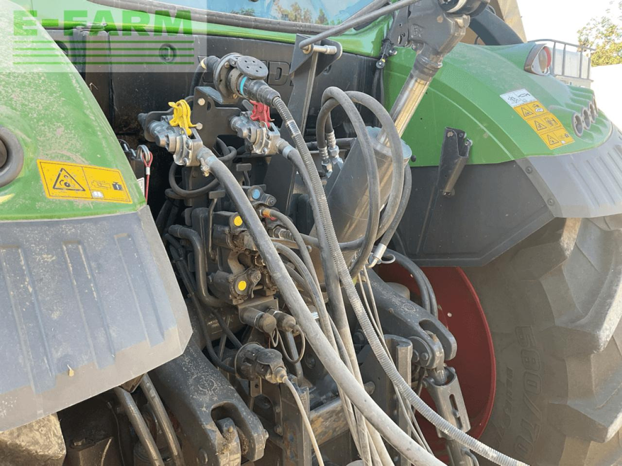 Presse à balles cubiques CLAAS quadrant 4000: photos 16