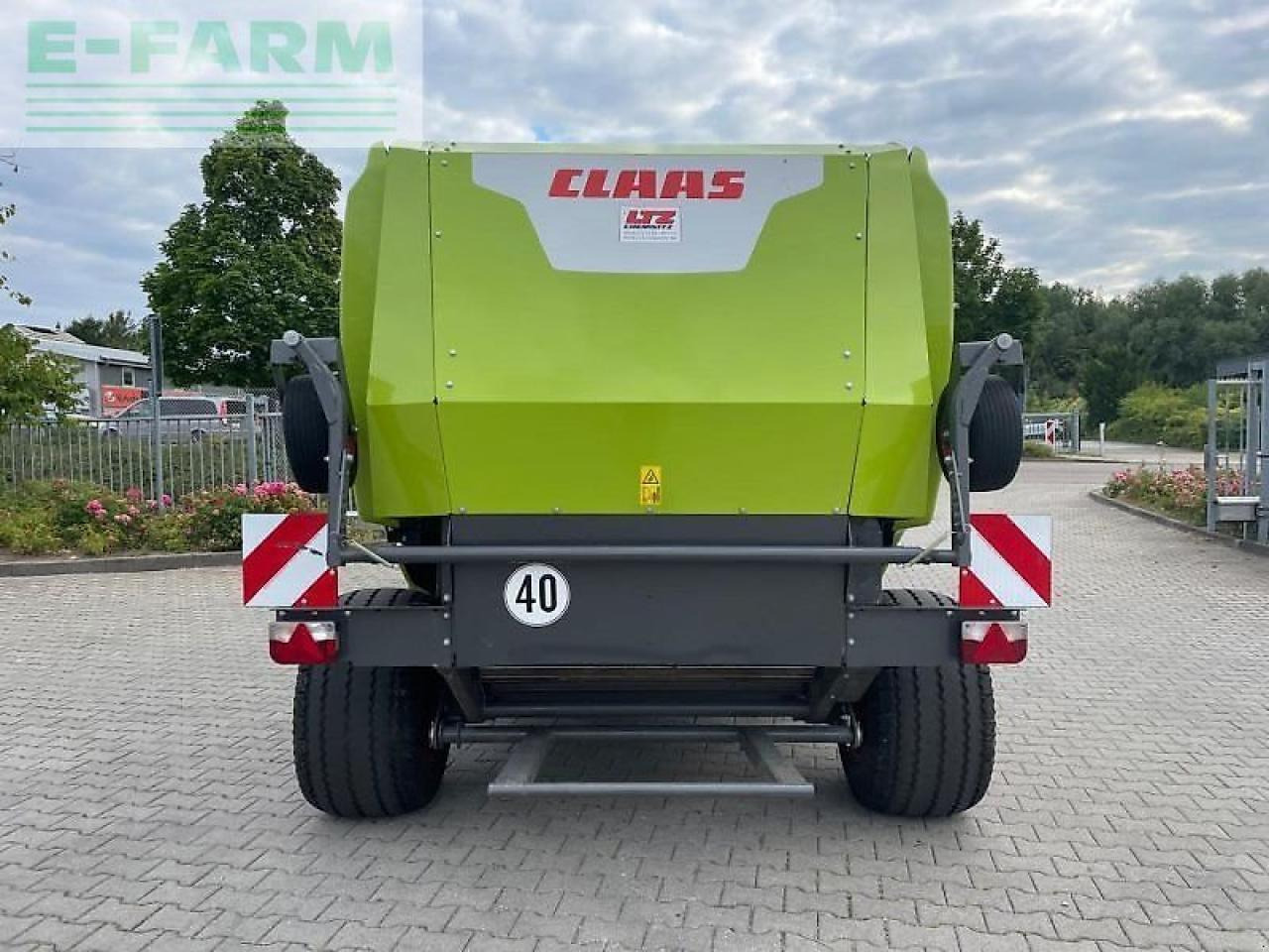 CLAAS rollant 520 rc - Presse à balles cubiques: photos 2 CLAAS rollant 520 rc - Presse à balles cubiques: photos 2
