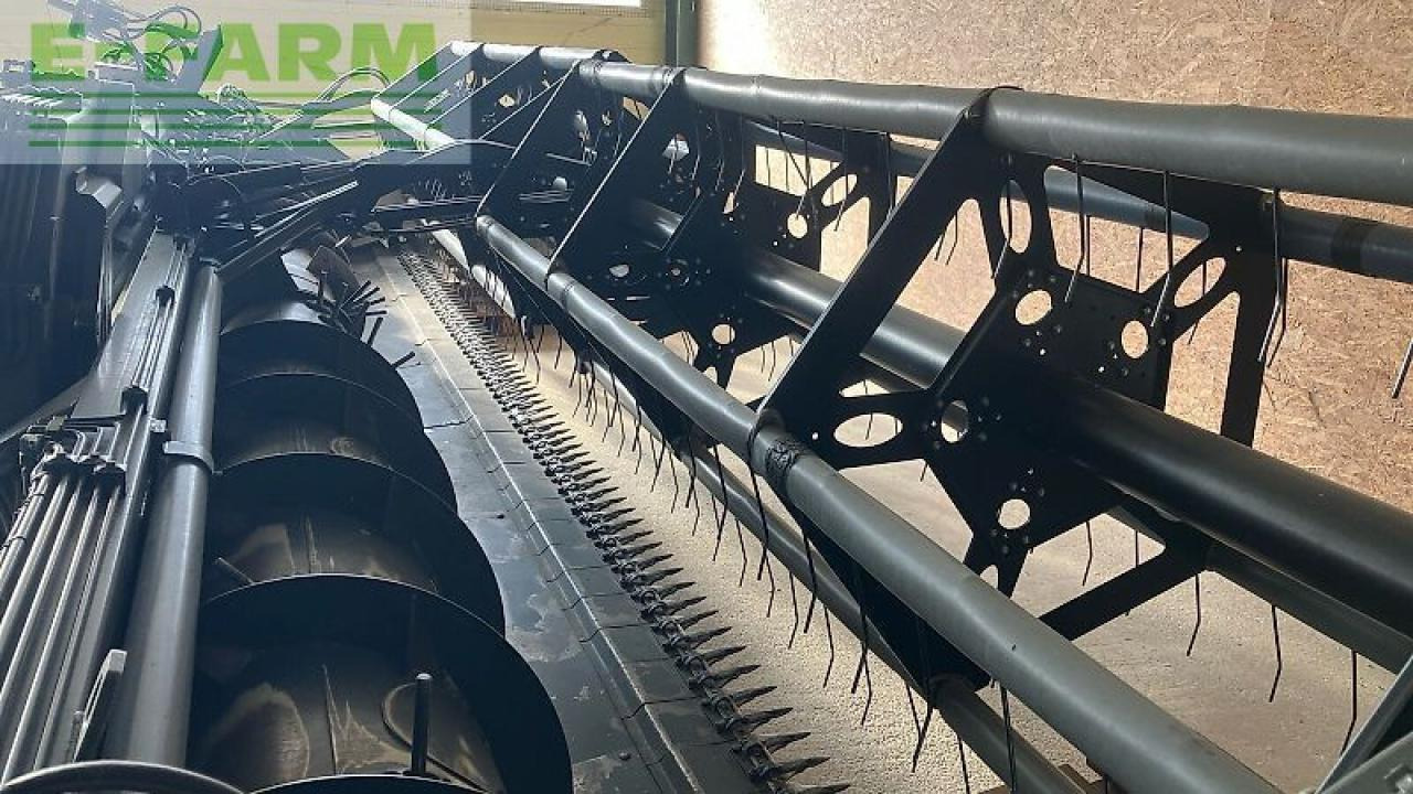 Moissonneuse-batteuse CLAAS tucano 560 montana: photos 15 Moissonneuse-batteuse CLAAS tucano 560 montana: photos 15