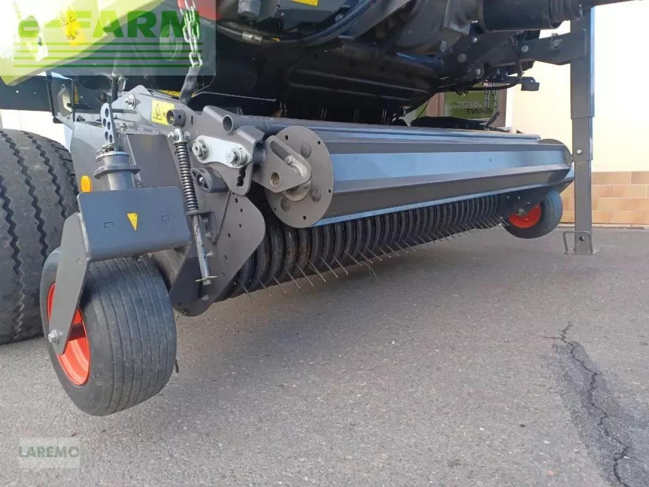 CLAAS variant 465 rc - Presse à balles cubiques: photos 5 CLAAS variant 465 rc - Presse à balles cubiques: photos 5