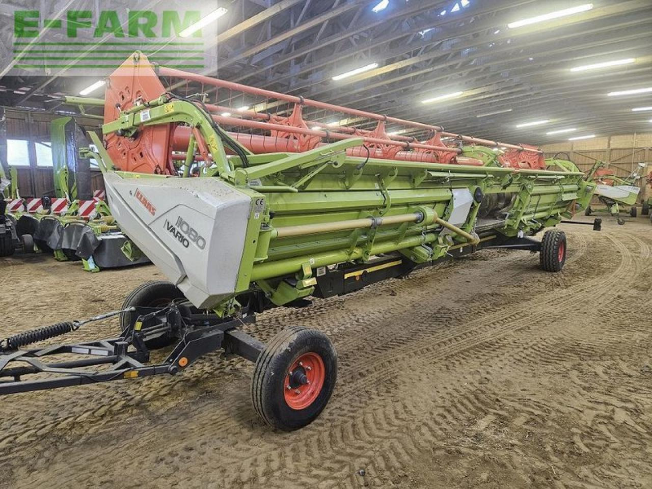 CLAAS vario 1080 + rapstrenner + transportwagen - Moissoneuse: photos 1 CLAAS vario 1080 + rapstrenner + transportwagen - Moissoneuse: photos 1