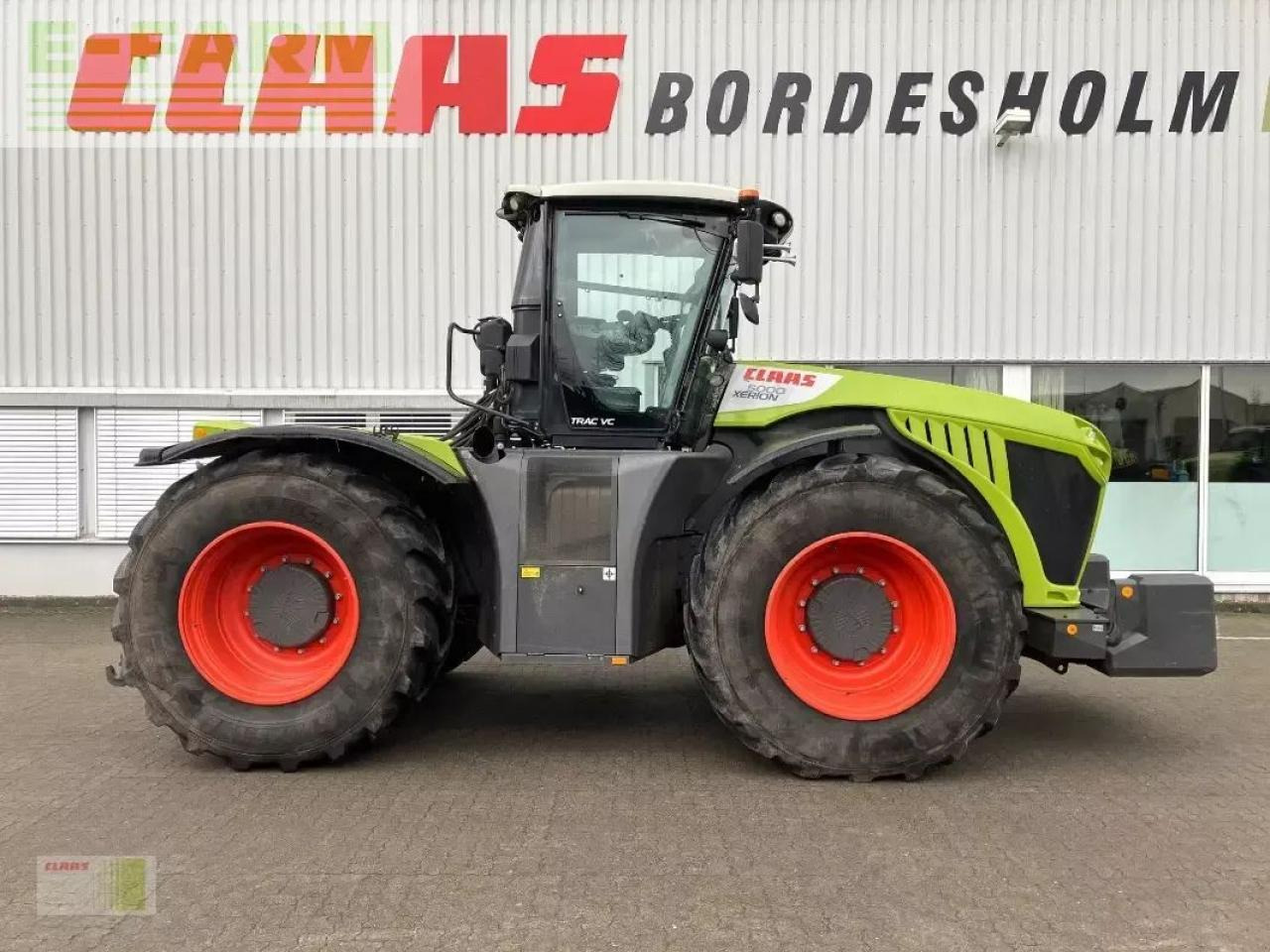 CLAAS xerion 5000 trac vc TRAC VC - Tracteur agricole: photos 3 CLAAS xerion 5000 trac vc TRAC VC - Tracteur agricole: photos 3