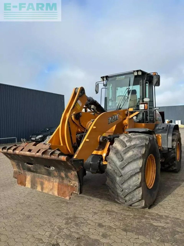 Case-IH 721 f 721 f - Mini pelle: photos 5 Case-IH 721 f 721 f - Mini pelle: photos 5