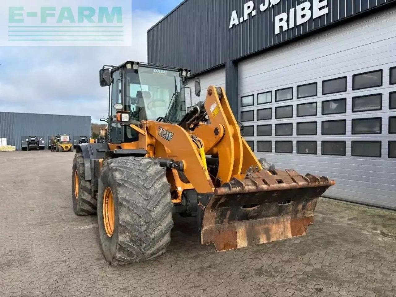 Case-IH 721 f 721 f - Mini pelle: photos 3 Case-IH 721 f 721 f - Mini pelle: photos 3