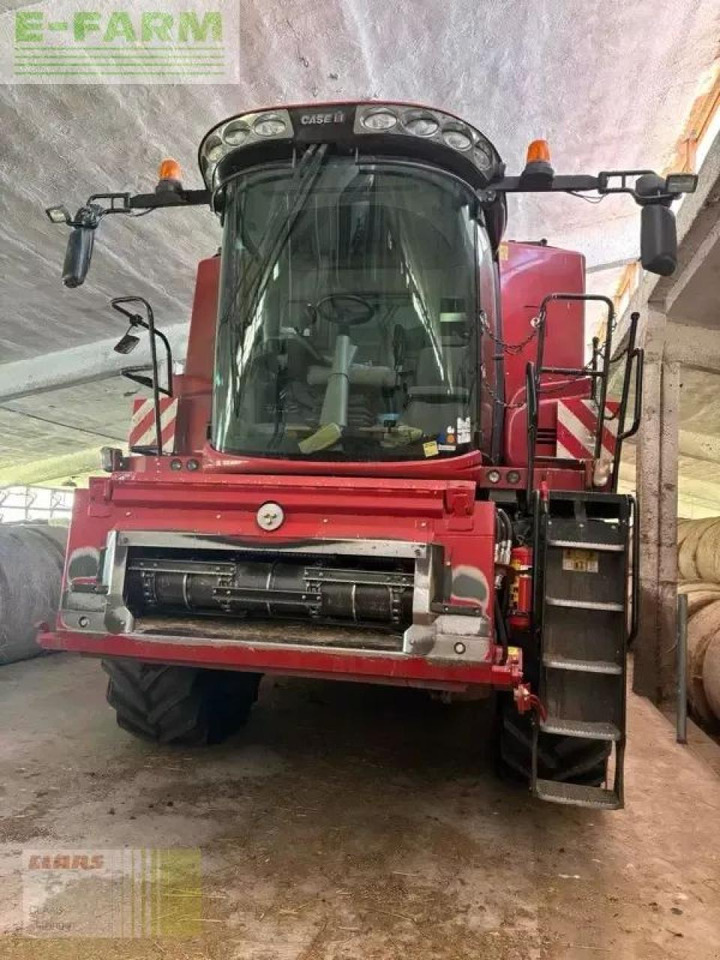 Case-IH af 8230 - Moissonneuse-batteuse: photos 2 Case-IH af 8230 - Moissonneuse-batteuse: photos 2
