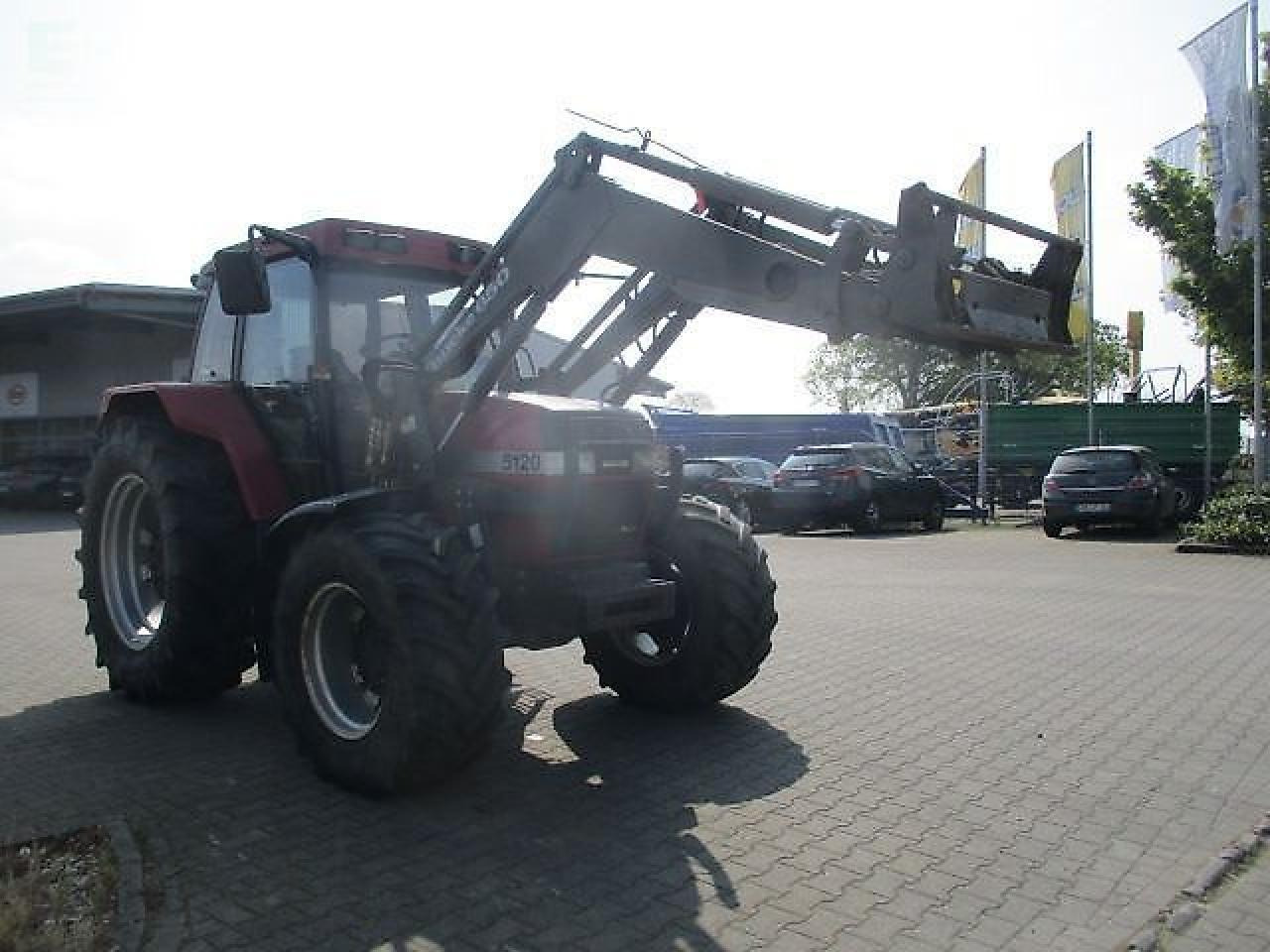 Case-IH maxxum 5120 powershift plus - Tracteur agricole: photos 3 Case-IH maxxum 5120 powershift plus - Tracteur agricole: photos 3
