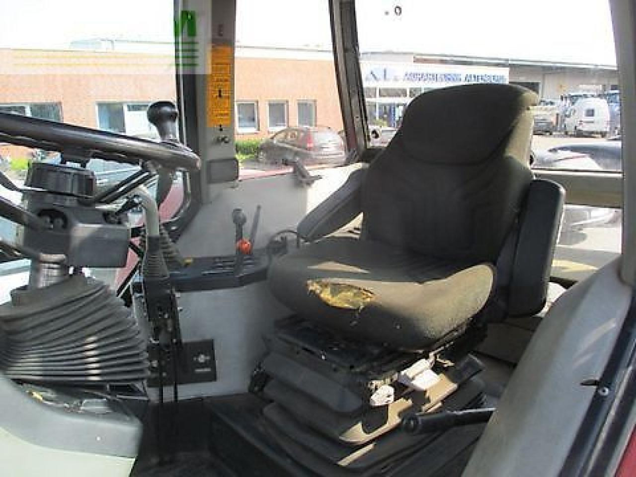 Case-IH maxxum 5120 powershift plus - Tracteur agricole: photos 5 Case-IH maxxum 5120 powershift plus - Tracteur agricole: photos 5