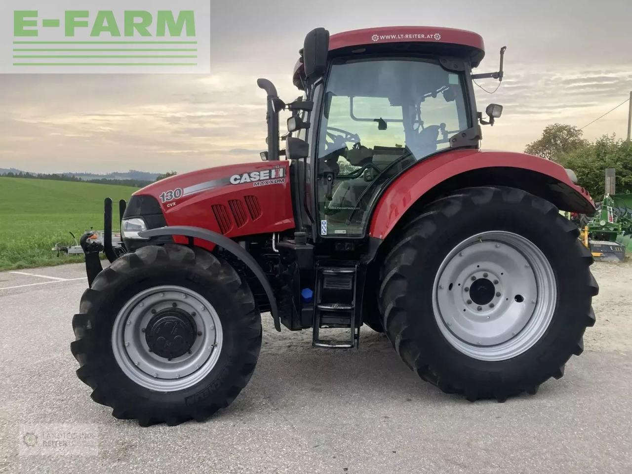 Case-IH maxxum cvx 130 profi CVX - Tracteur agricole: photos 2 Case-IH maxxum cvx 130 profi CVX - Tracteur agricole: photos 2