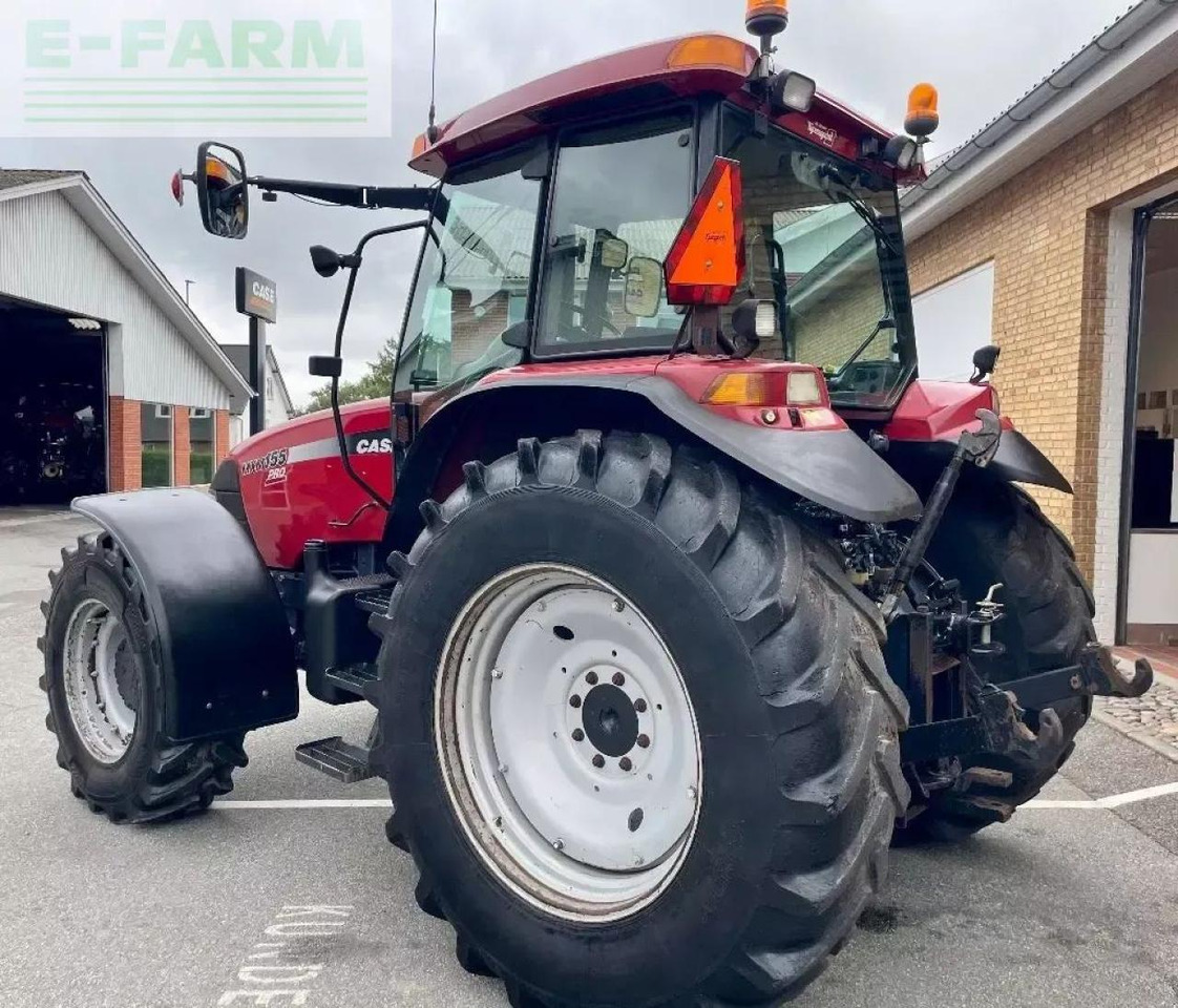 Case-IH mxm 155 pro - Tracteur agricole: photos 4 Case-IH mxm 155 pro - Tracteur agricole: photos 4
